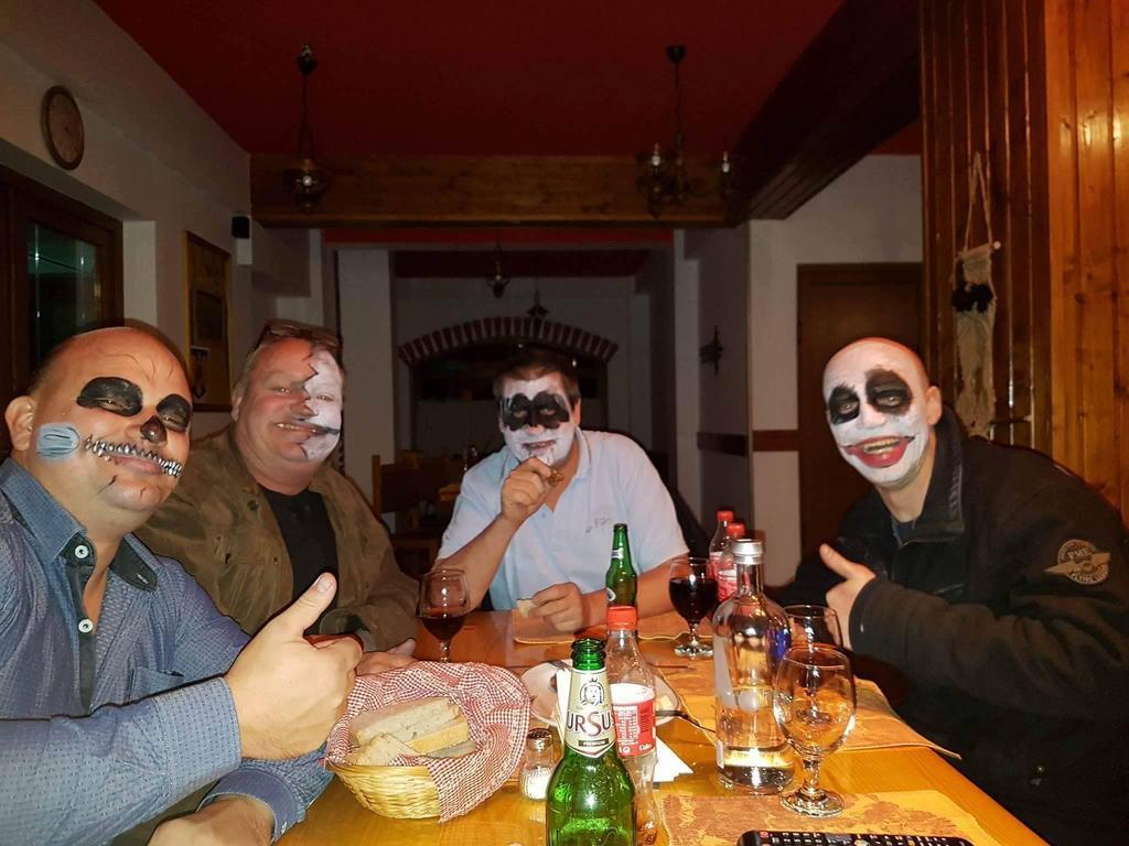 Pensiunea Norica Gura Raului Bagian luar foto